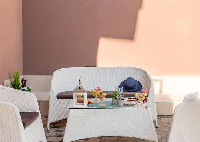 Andela 5 Apartman *